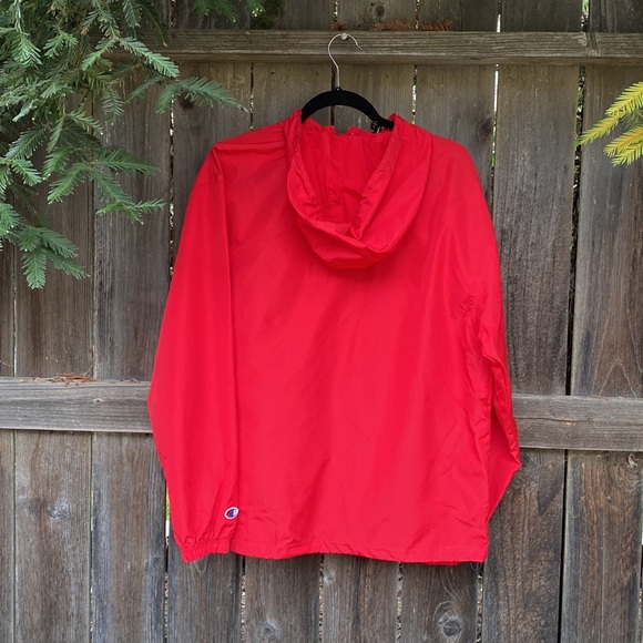 Men’s Champion Lightweight Windbreaker - Picture 3 of 5